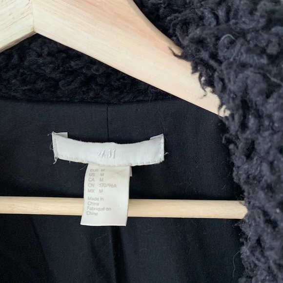 H&M Black Teddy Jacket (M) - Picture 2 of 2